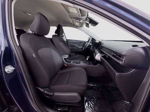 Used 2025 Hyundai Kona SE image 27