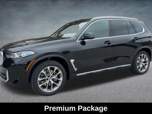 Used 2024 BMW X5 xDrive40i w/ Premium Package AWD/4WD image 11
