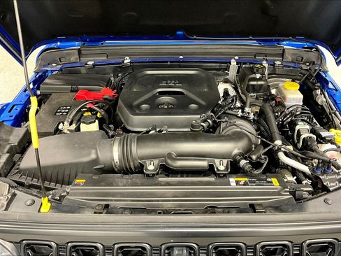Used 2024 Jeep Wrangler Unlimited Rubicon AWD/4WD image 30