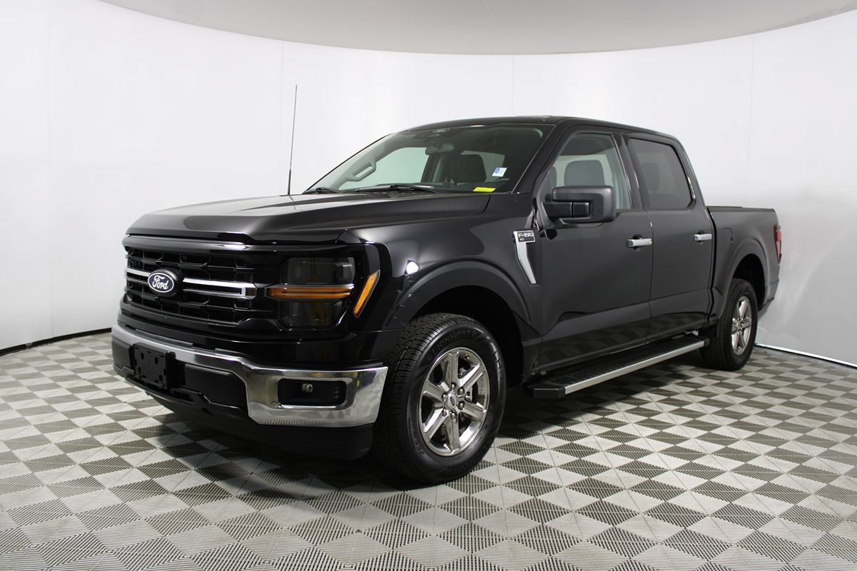 Used 2025 Ford F150 XLT w/ Equipment Group 301A Standard RWD image 40