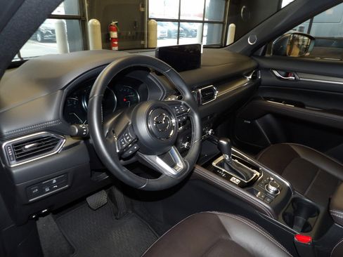 Certified 2025 MAZDA CX-5 Signature image 25