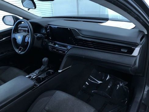 Certified 2025 Toyota Camry LE image 24