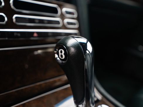 Used 2005 Bentley Arnage T RWD image 31
