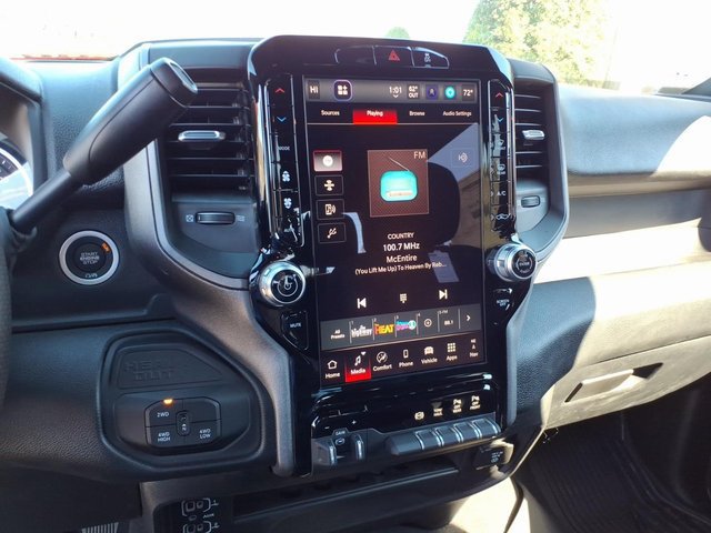 New 2026 RAM 2500 Tradesman AWD/4WD image 11