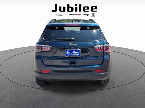 New 2026 Jeep Compass Latitude AWD/4WD image 3
