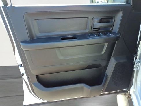 Used 2025 RAM 2500 Tradesman image 19