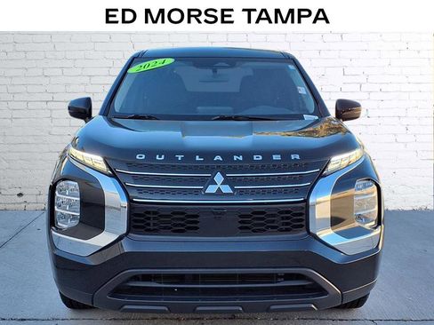 Used 2024 Mitsubishi Outlander ES image 6