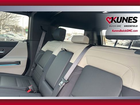 New 2026 GMC Hummer EV SUV image 31