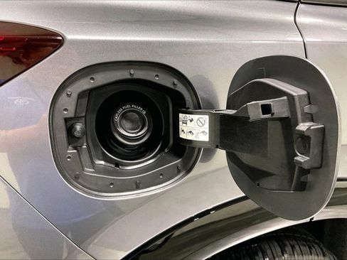 Used 2026 Nissan Rogue Platinum AWD/4WD image 42