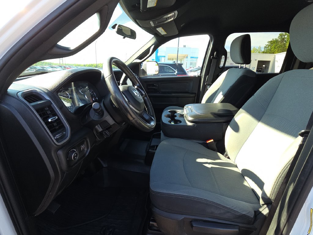 Used 2021 RAM 3500 Tradesman w/ Chrome Appearance Group AWD/4WD image 16