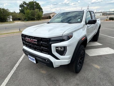 New 2026 GMC Canyon Elevation w/ Convenience Package image 10