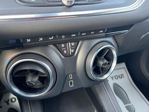 Used 2023 Chevrolet Blazer LT w/ Driver Confidence Package image 14