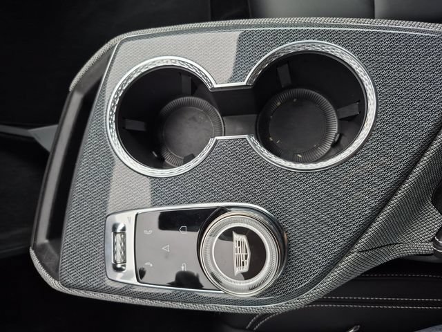 Certified 2025 Cadillac Optiq Luxury 1 AWD/4WD image 23