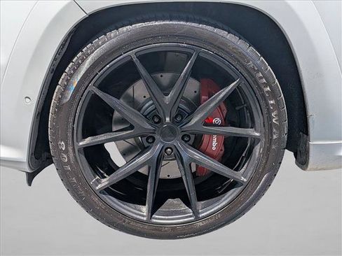 Used 2017 Jeep Grand Cherokee SRT AWD/4WD image 24