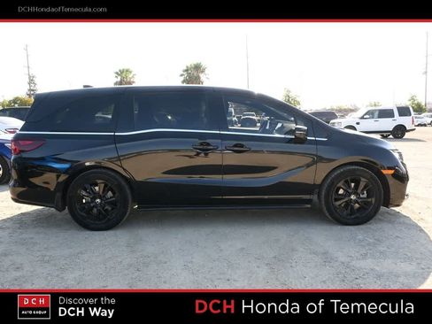 Used 2024 Honda Odyssey Sport image 5