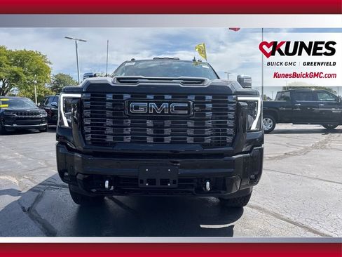 New 2025 GMC Sierra 3500 Denali Ultimate image 13