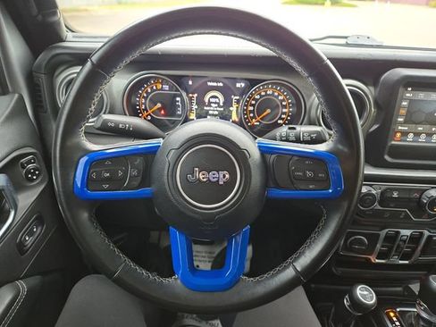 Used 2020 Jeep Wrangler Unlimited Sahara w/ Safety Group AWD/4WD image 21