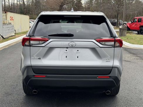 Used 2025 Toyota RAV4 LE image 21