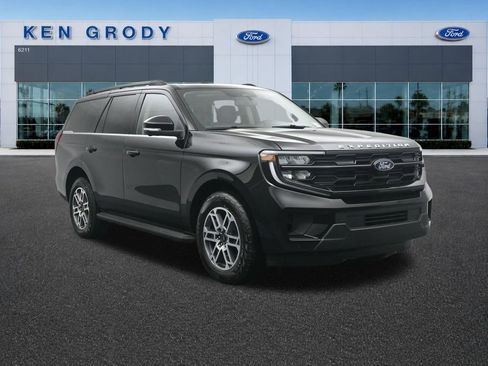 New 2026 Ford Expedition Active AWD/4WD image 1