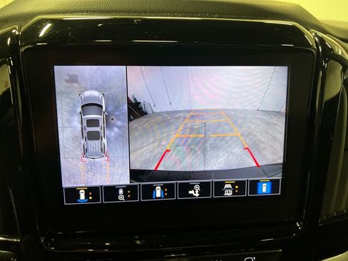 Certified 2023 Chevrolet Traverse Premier w/ Redline Edition image 20