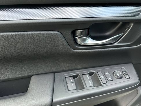 Used 2026 Honda CR-V Sport image 11