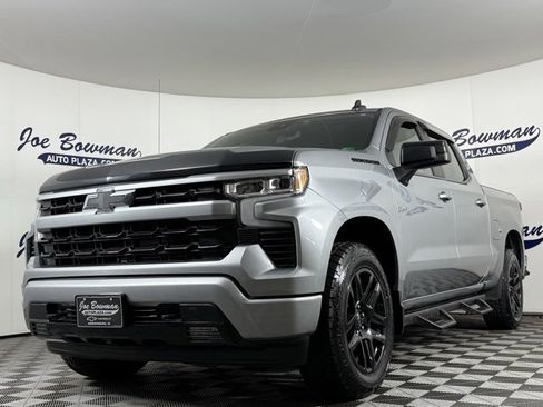 Used 2024 Chevrolet Silverado 1500 RST w/ LPO, Dark Essentials Package image 3