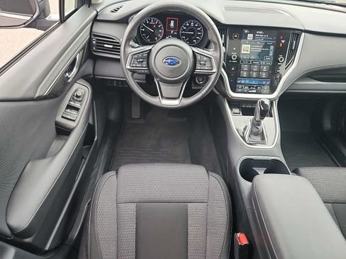 Used 2024 Subaru Outback Premium AWD/4WD image 11