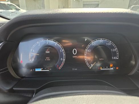 Used 2025 Jeep Grand Cherokee Altitude RWD image 23
