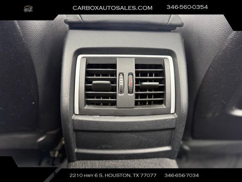 Used 2017 BMW 320i xDrive 320i xDrive Sedan 4D image 18