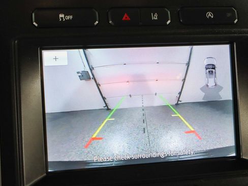 Used 2021 Ford Expedition XLT image 19