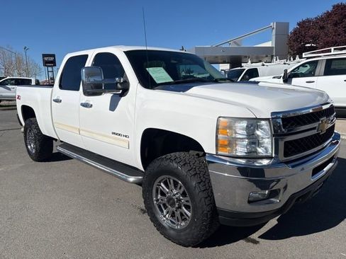 Used 2012 Chevrolet Silverado 2500 LTZ w/ LTZ Plus Package image 4
