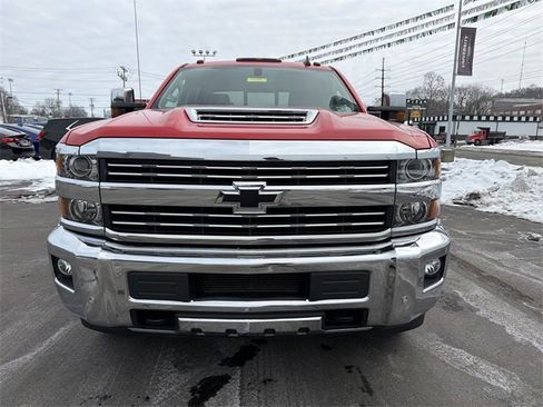 Used 2019 Chevrolet Silverado 2500 LTZ w/ Duramax Plus Package image 11