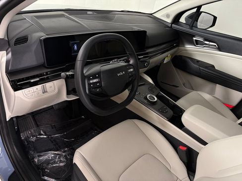 New 2026 Kia Sportage EX AWD/4WD image 17