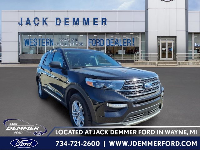 Certified 2023 Ford Explorer XLT w/ Equipment Group 202A AWD/4WD image 1
