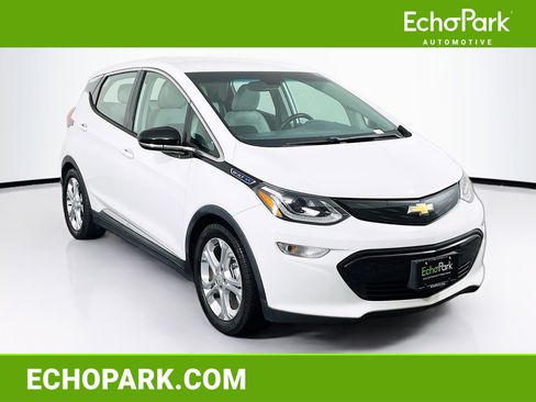 Used 2017 Chevrolet Bolt LT image 1