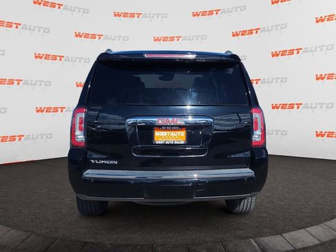 Used 2018 GMC Yukon Denali w/ Denali Ultimate Package AWD/4WD image 4
