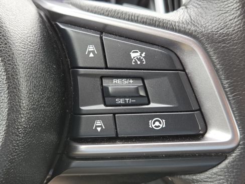 Used 2024 Subaru Outback Premium AWD/4WD image 8