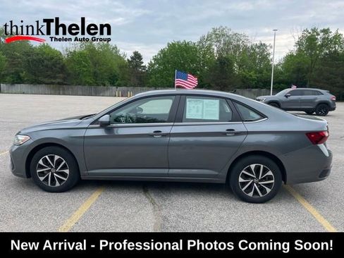 Used 2024 Volkswagen Jetta S FWD image 2