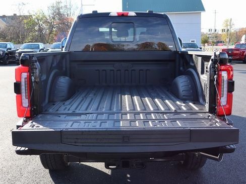 New 2026 Ford F350 Platinum w/ FX4 Off-Road Package image 21