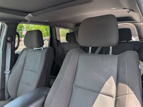 Used 2021 Jeep Grand Cherokee Laredo w/ Security & Convenience Group AWD/4WD image 13