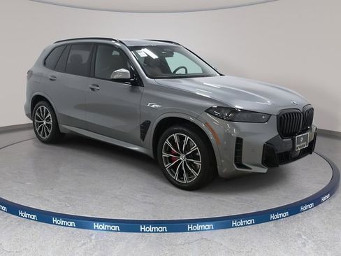 Certified 2024 BMW X5 xDrive40i w/ Executive Package image 3