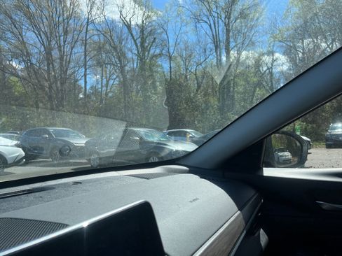 Used 2025 Nissan Altima 2.5 SV image 35