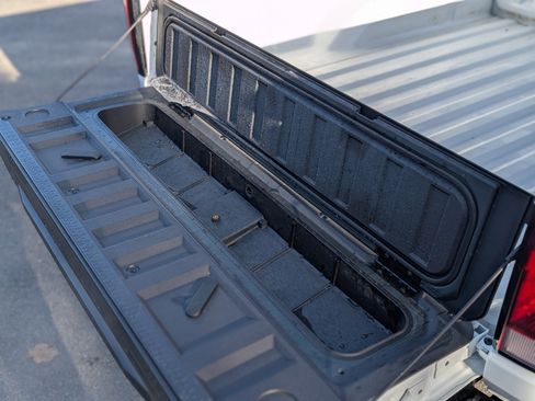 Used 2024 Chevrolet Colorado Trail Boss w/ Advanced Trailering Package image 36