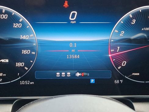 Certified 2025 Mercedes-Benz GLC 43 AMG 4MATIC image 21