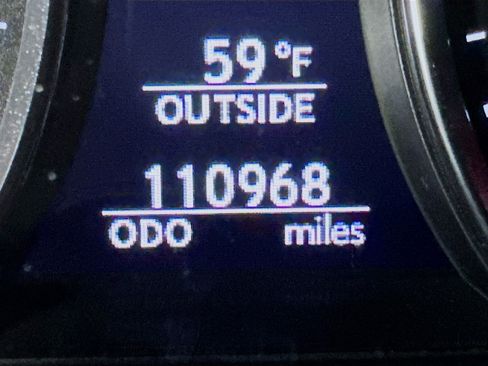 Used 2015 Lexus LS 460 AWD image 19