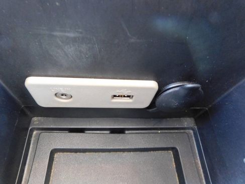 Used 2008 Ford Edge SEL image 17