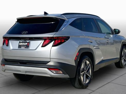 Used 2025 Hyundai Tucson SEL FWD image 13