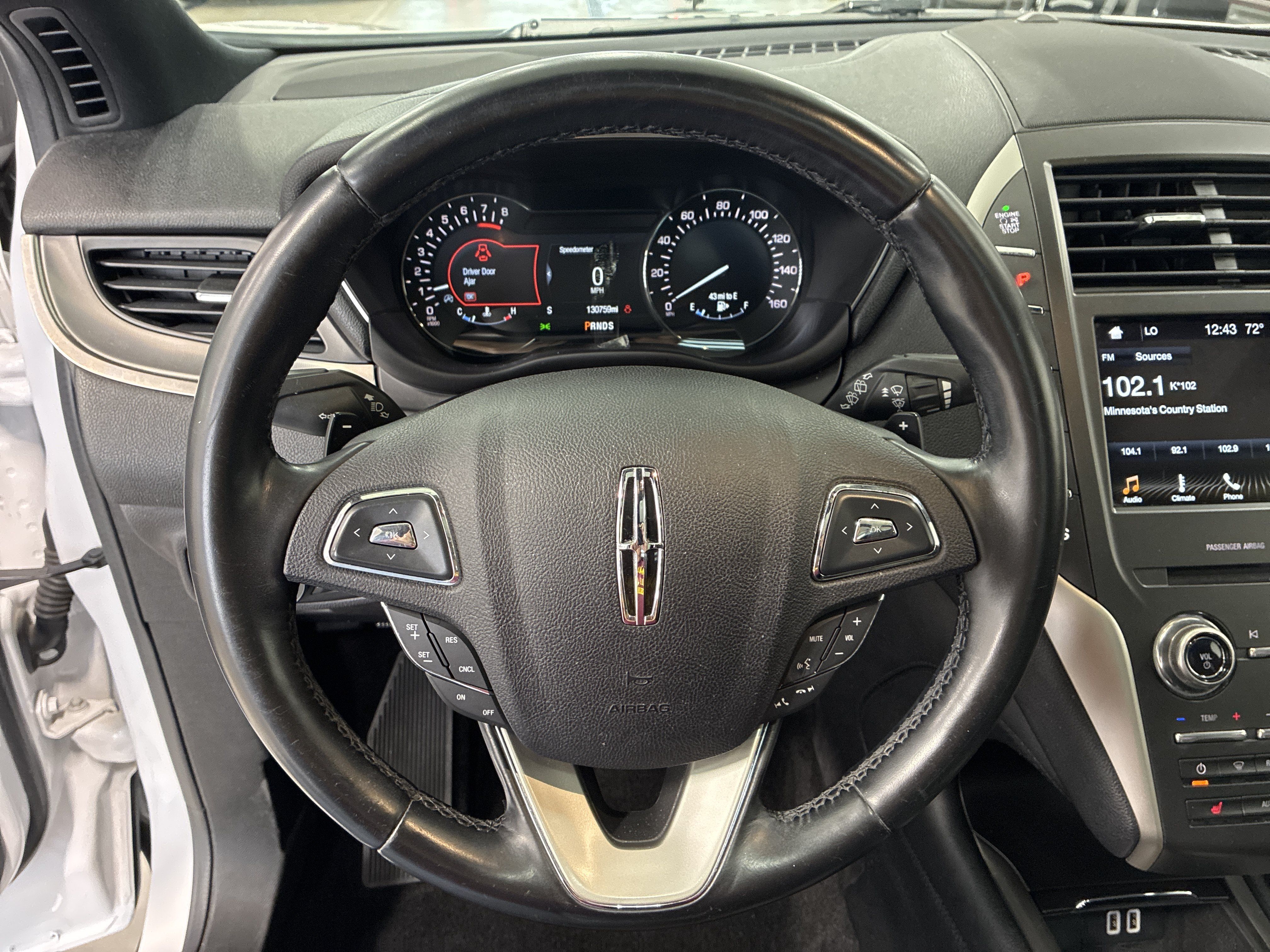 Used 2017 Lincoln MKC Select w/ Select Plus Package FWD image 30