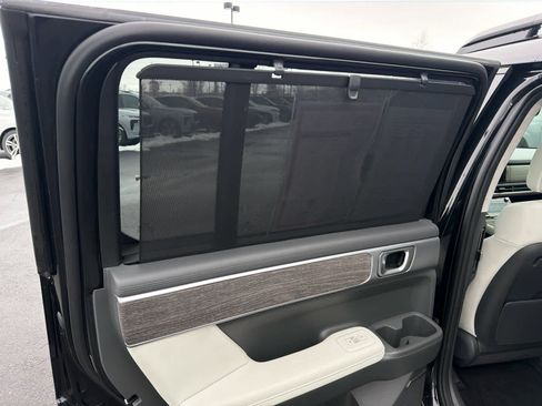 Used 2025 Hyundai Santa Fe Calligraphy image 23