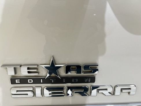 Used 2012 GMC Sierra 1500 SLE w/ Texas Edition RWD image 25